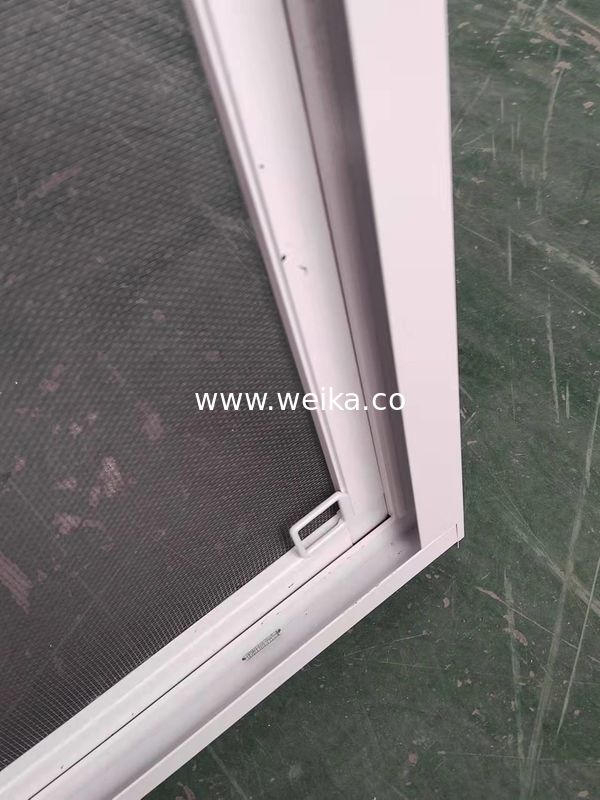 Wit vinyl 48x48 enkelhangend raam met net-scherm